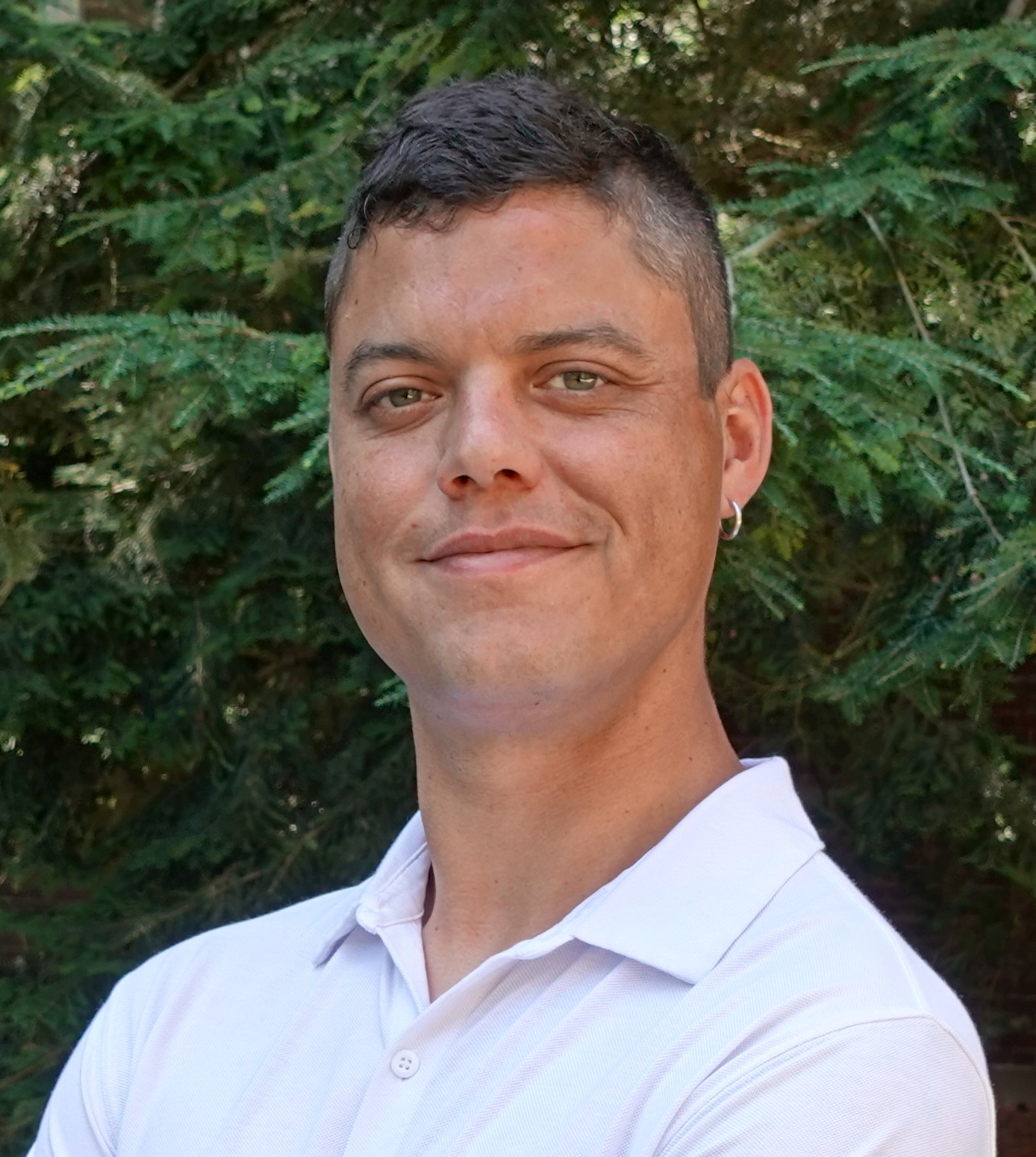 Headshot of Cristhian Molina