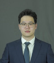 Headshot of Mukun Niu
