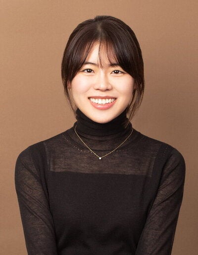 Dr. Hoyoung Yoo Headshot