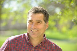 Stephen Parente Headshot